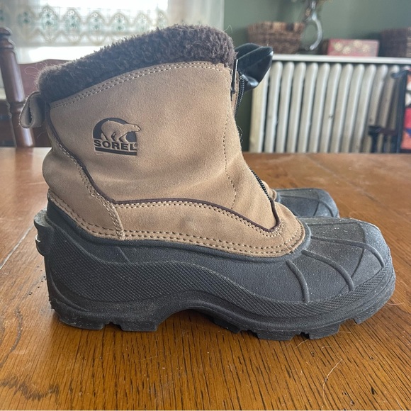 Sorel winter boots front zip enclosure with thinsulate 8 - Picture 2 of 11